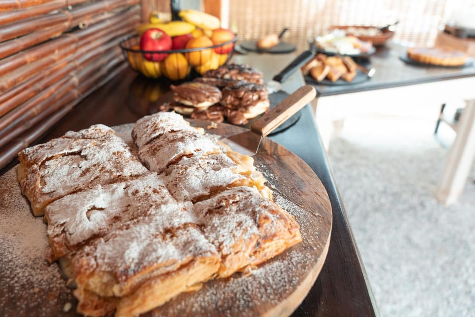 Sunrock Suites - Villa Pansy Apartment hotel in Agios Prokopios