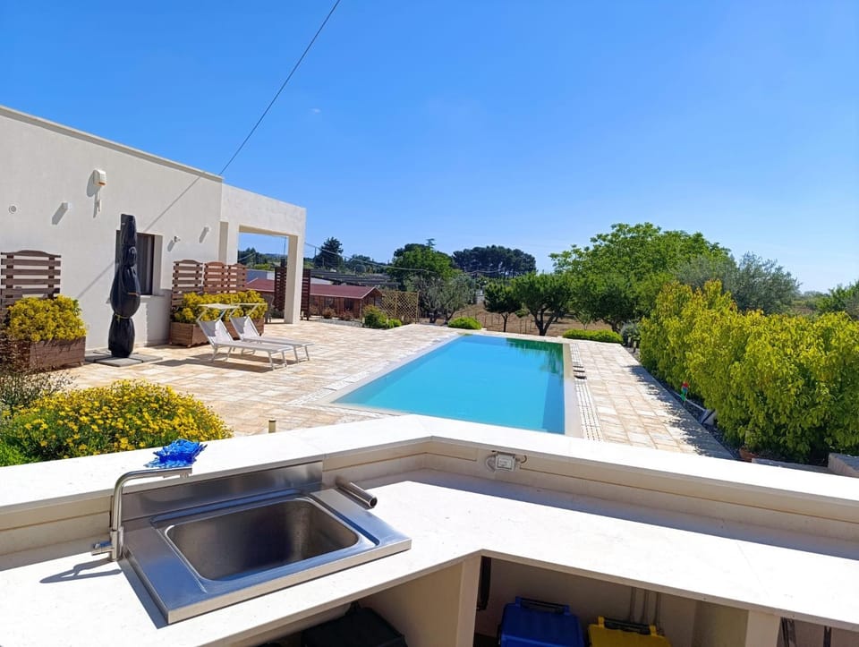 Property building, Swimming pool
