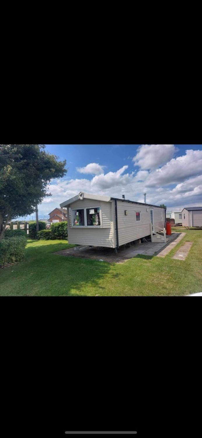 Fantasy Island King Fisher 8Berth 401 Campground/ 
RV Resort in Ingoldmells