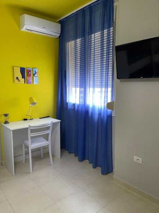 Lovely Seaview Apartment Apartment in Vlorë