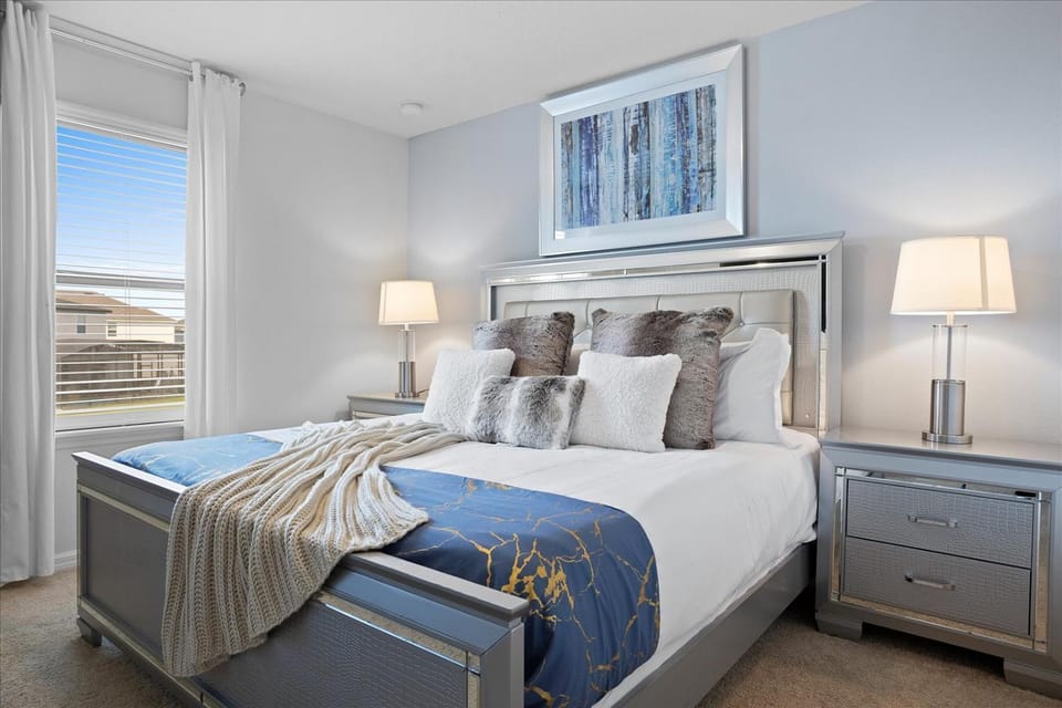 7BR Villa | Pool • BBQ • Resort Amenities • Disney 10 Min Villa in Four Corners
