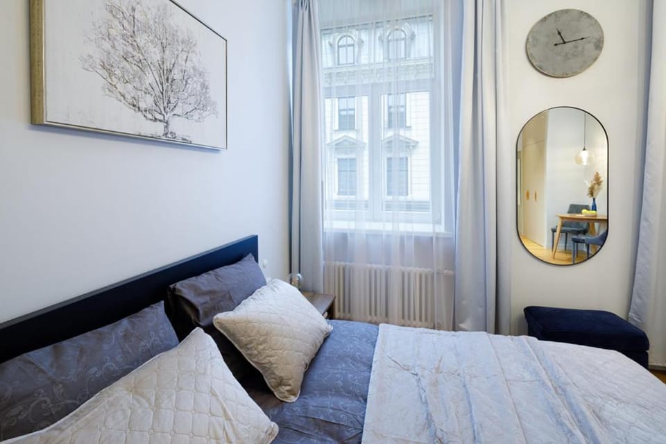 Kalnina street studio Apartment Apartment in Riga