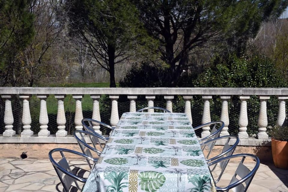 Patio, Day, Garden, View (from property/room), Balcony/Terrace, Dining area, Garden view
