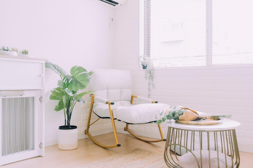 Living room, Seating area, Dining area, air conditioner