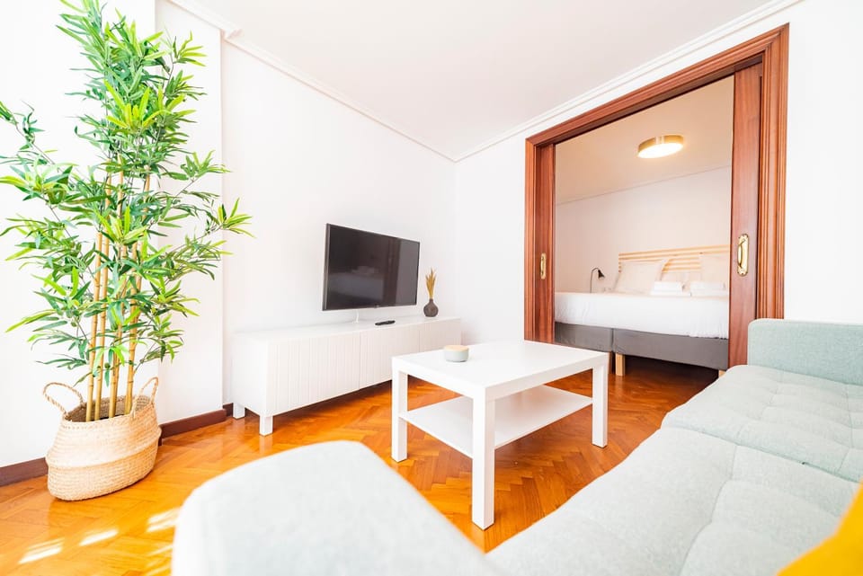 TV and multimedia, Living room, Photo of the whole room