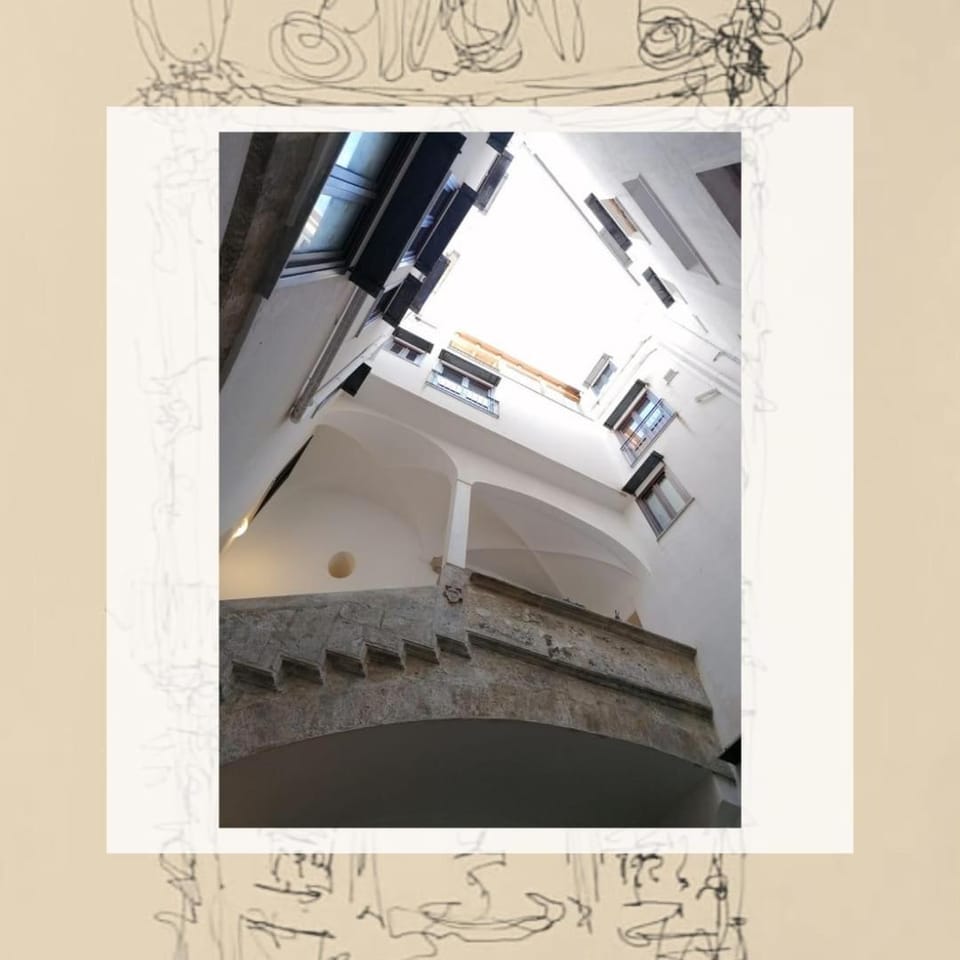 Decorative detail, Internal: Not applicable to any particular room