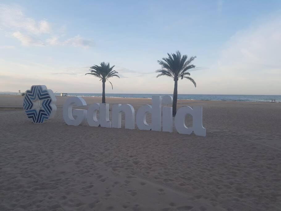 Beach, Logo/Certificate/Sign