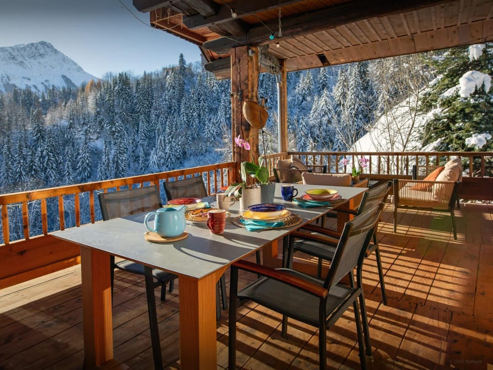 Day, Natural landscape, Winter, View (from property/room), Balcony/Terrace, Mountain view