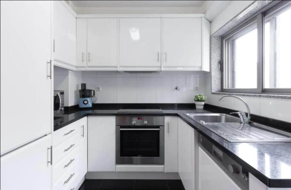 Kitchen or kitchenette, dishwasher, minibar, pet friendly, stove