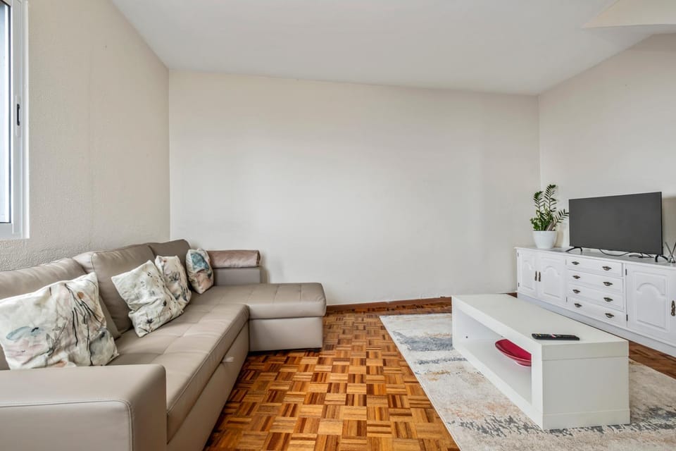 De Freitas Home by Rent-a-key House in Madeira District