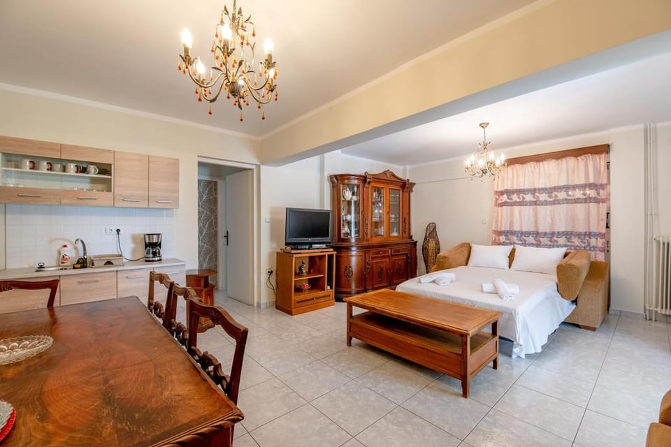 TV and multimedia, Living room, Photo of the whole room, Seating area