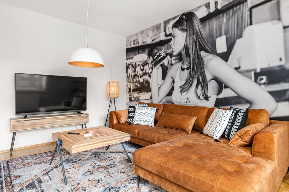 TV and multimedia, Living room