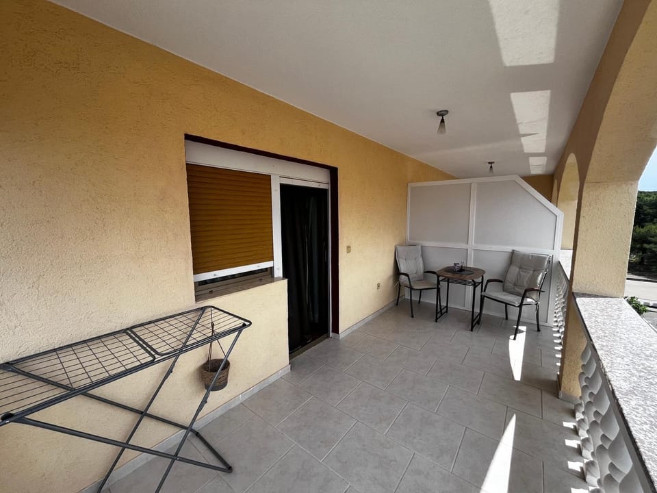 Day, Balcony/Terrace, Seating area