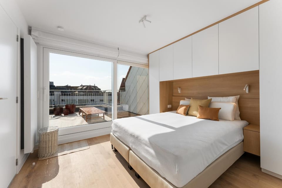 Bed, Balcony/Terrace, Photo of the whole room, Bedroom, towels, wardrobe