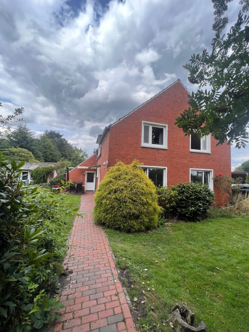 Property building, Garden
