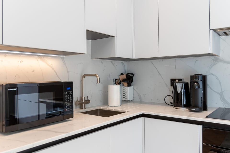 Coffee/tea facilities, Kitchen or kitchenette, minibar, pet friendly