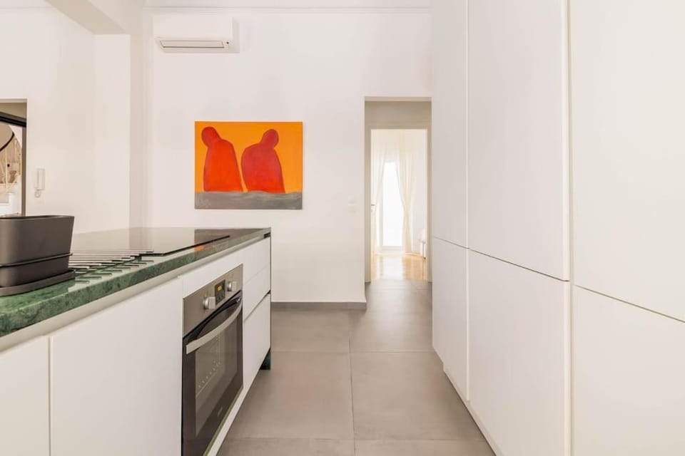 3 bedroom New Modern Flat in the heart of Athens Apartment in Athens