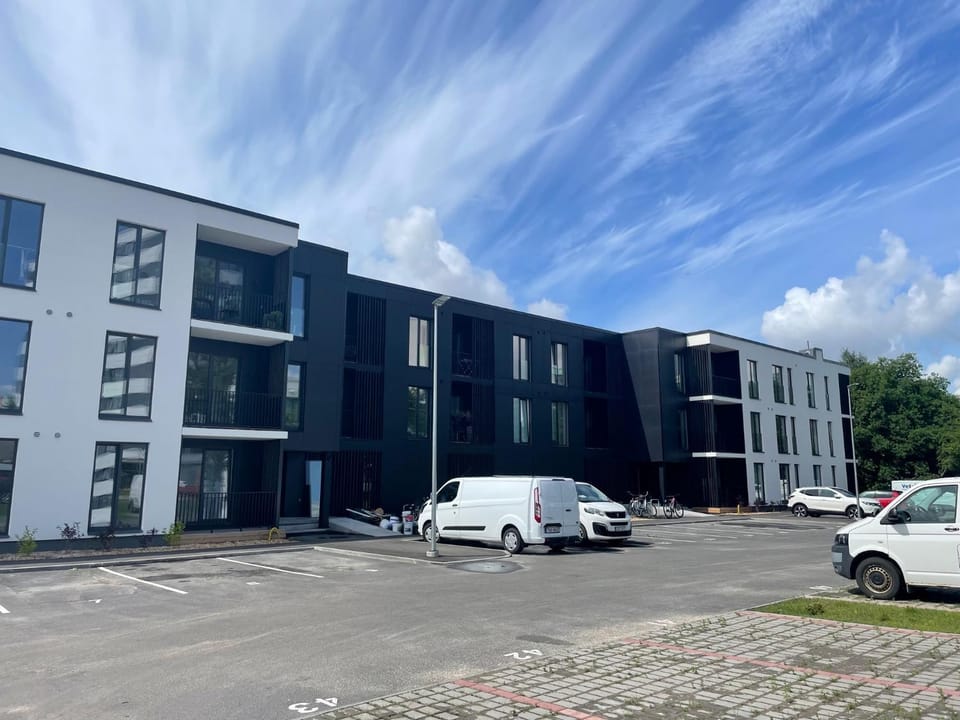 Property building, Day, Parking