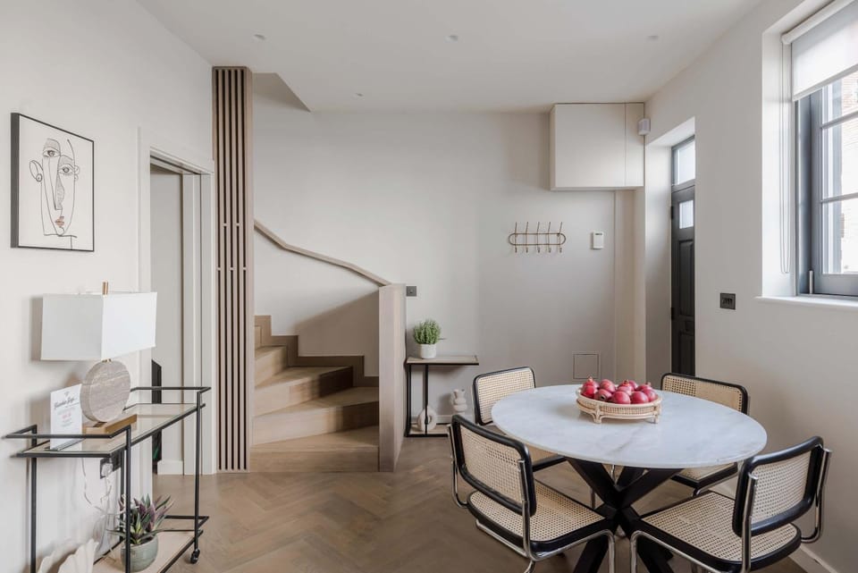 Marylebone Mews House - Regent's Park - Sleeps 6 House in City of Westminster