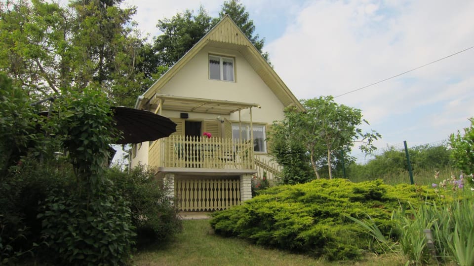 Csaford Lodge Private Eco Retreat in Authentic Hungary House in Hungary