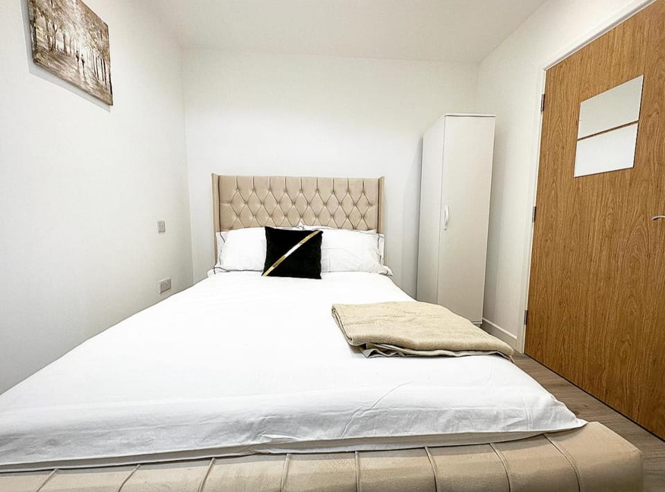 The SkyLine Apartment Central Headington walking distance to Uni and High Street Apartment in Oxford