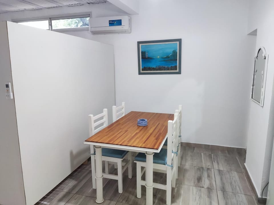Monoambiente en PB para 4 personas Apartment in Buenos Aires Province
