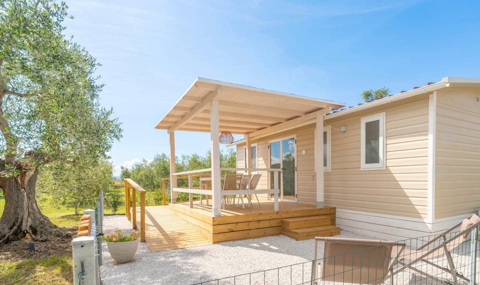 Property building, Garden view