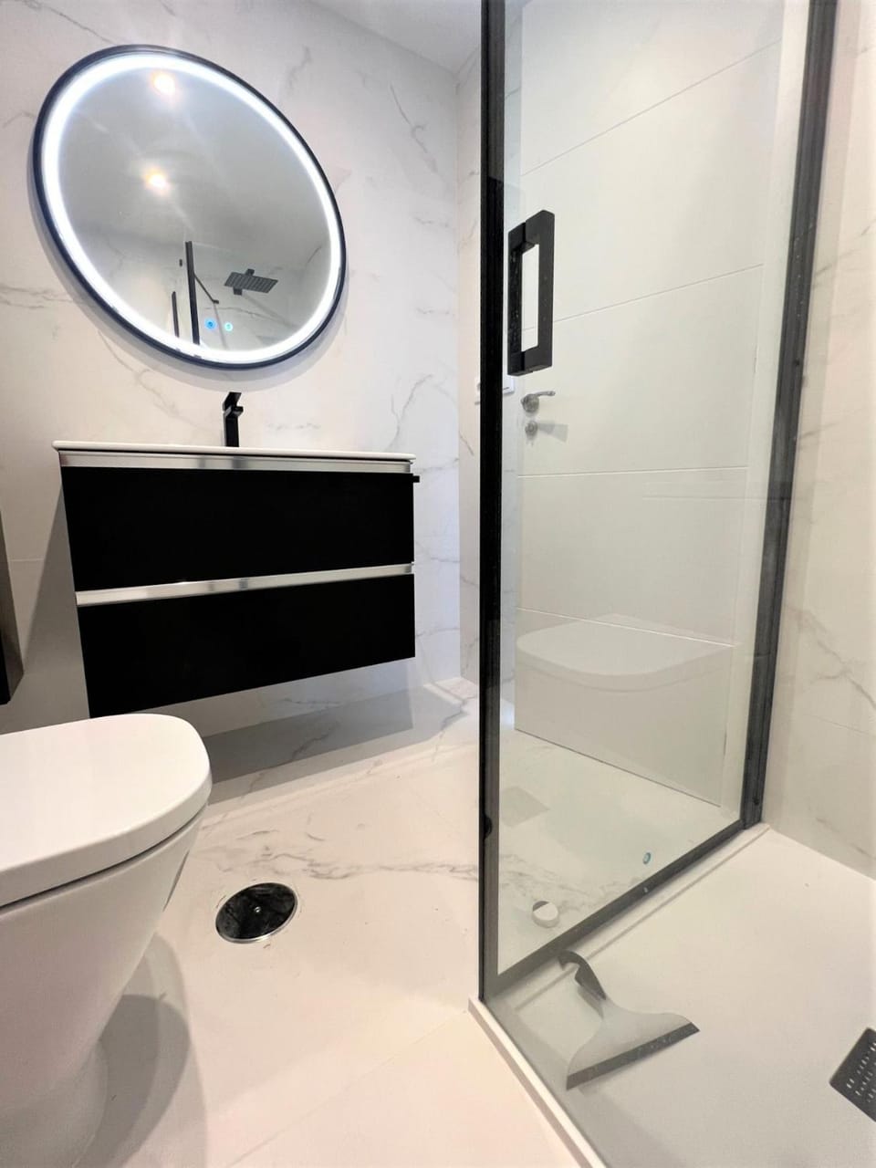 Shower, Bathroom