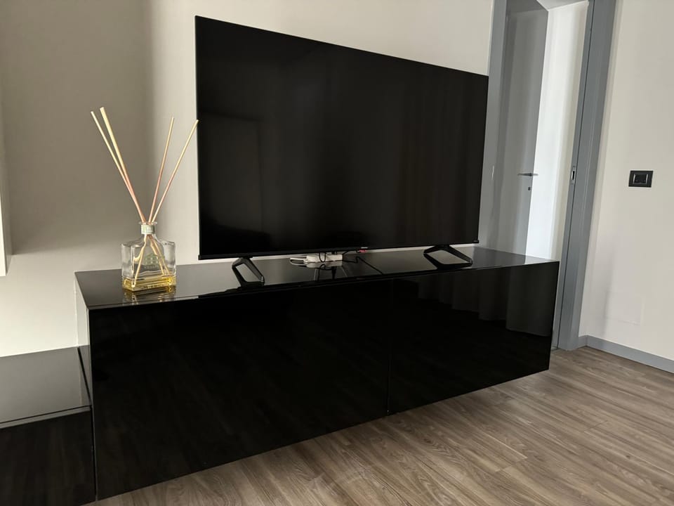 Communal lounge/ TV room, TV and multimedia, Evening entertainment