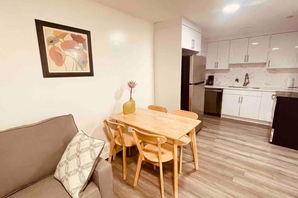 Unit #201 Cozy Mountain View 1BR in DT Apartment in Canmore