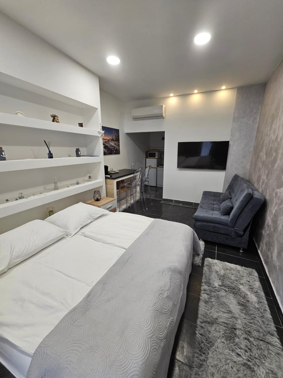 Ellamar City Center Apartment Apartment in Makarska