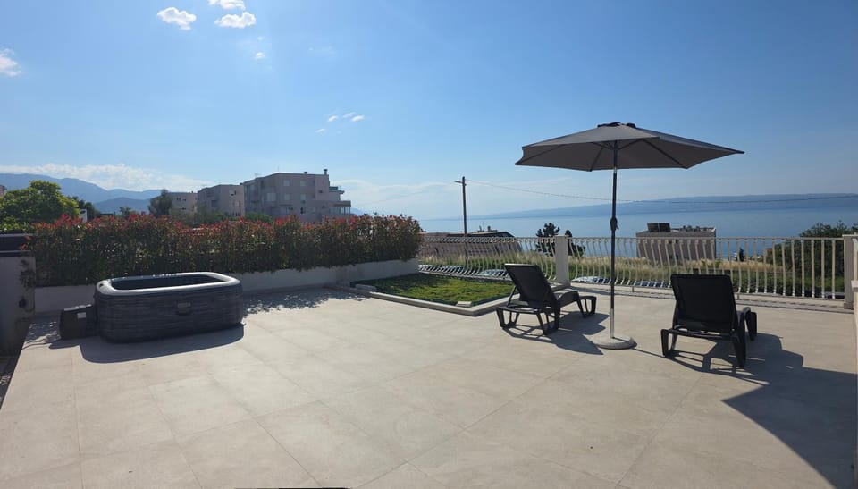 Hot Tub, Spa and wellness centre/facilities