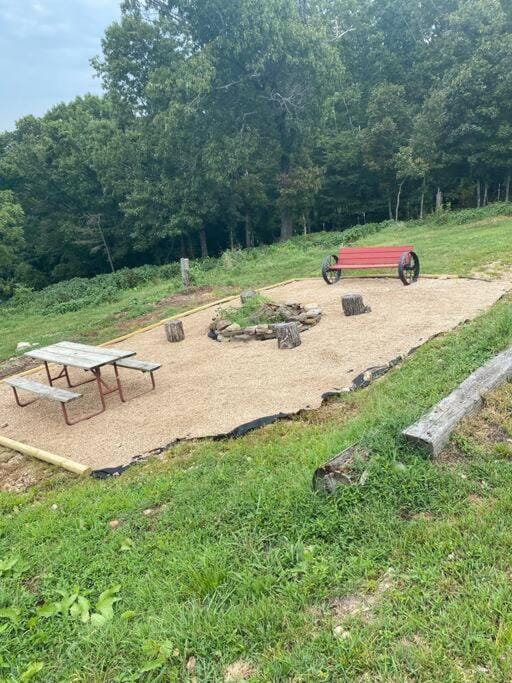 The Presidential Barndominium in the Stable at Bear Mountain Apartment in Carroll County