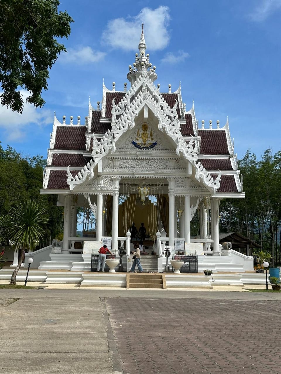 Nearby landmark