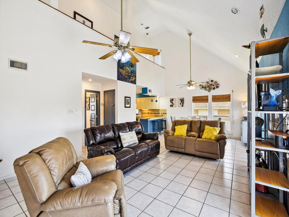 Living room, Seating area, furniture, kitchen, air conditioner