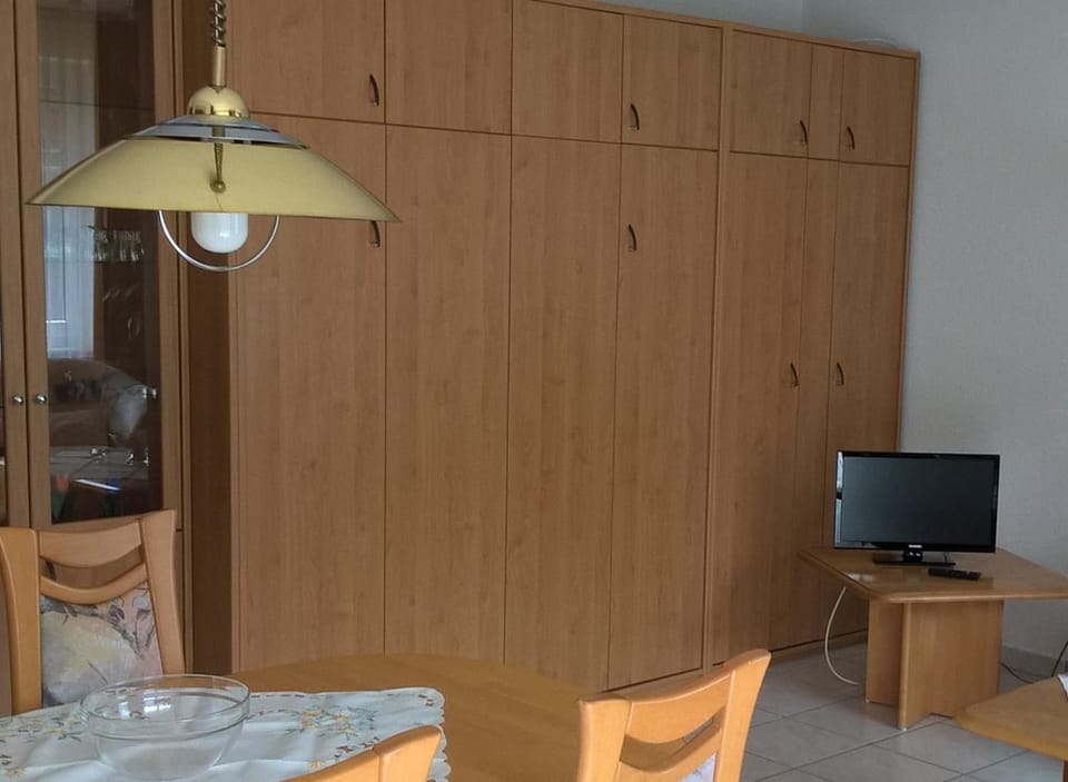 Apartment "Leichtmatrose" hundefreundlich mit Südbalkon Sauna und Parkplatz - 200m zum Deich Apartment in Schleswig-Holstein