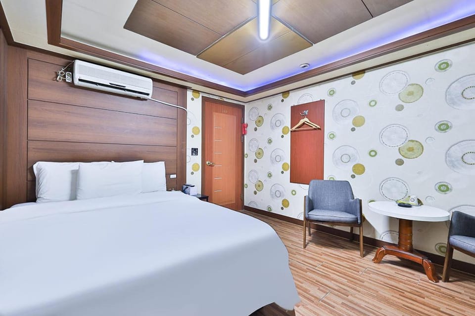 Picasso Motel Hotel in Seoul