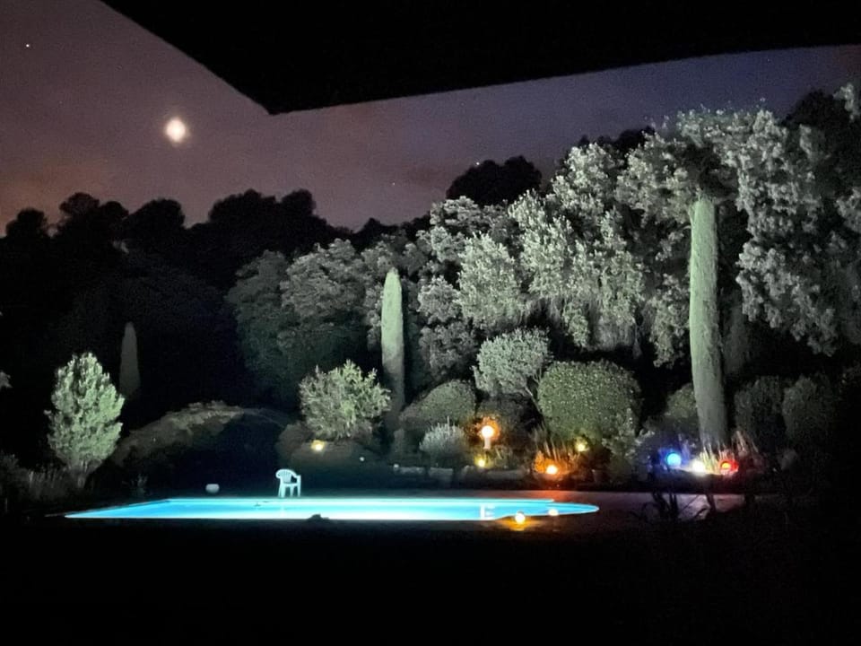 Le Grand Saint Mitre Bed and Breakfast in Saint-Maximin-la-Sainte-Baume