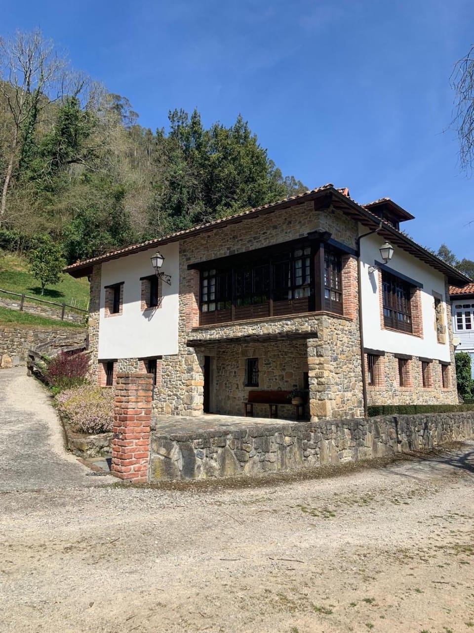 LA QUINTA DE PUELLES Chalet in Asturias