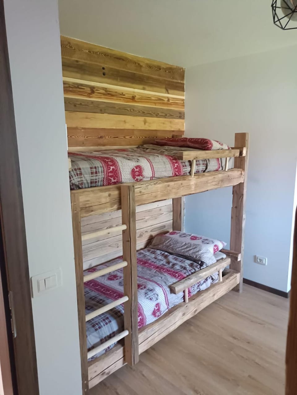 bunk bed