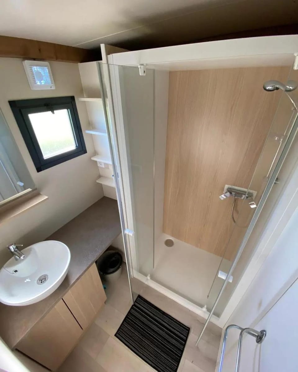 Bungalow 4 personas - Camping Playa de Tapia Campground/ 
RV Resort in Asturias