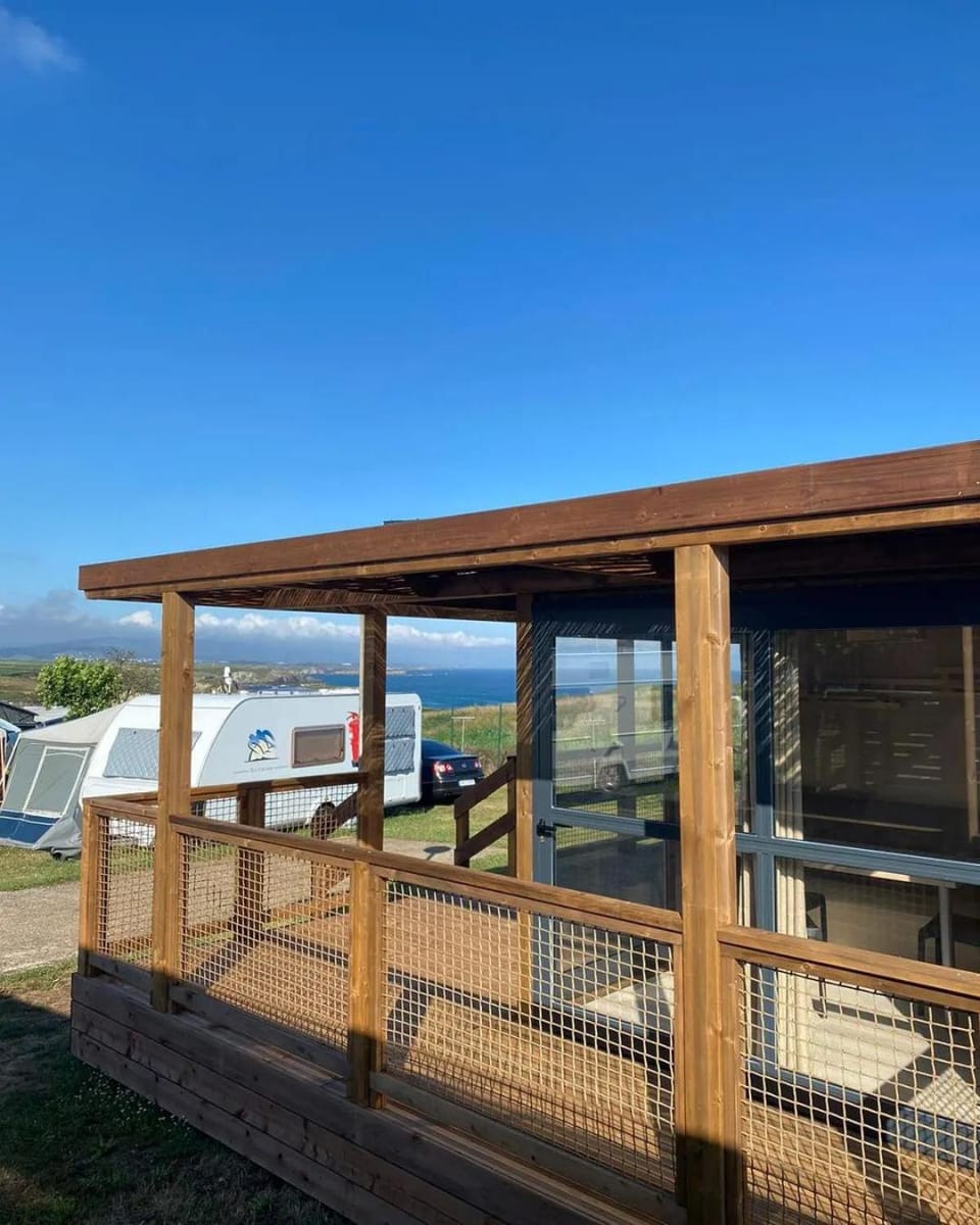 Bungalow 4 personas - Camping Playa de Tapia Campground/ 
RV Resort in Asturias