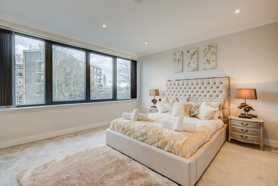 Concord House Apartment in Brentford