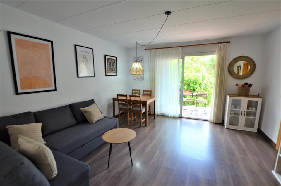 Apartment Sant Trop 5 pax Lloret de mar Apartment in Lloret de Mar
