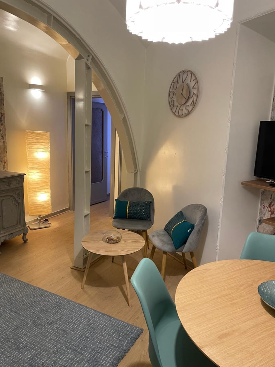 Living room, Seating area