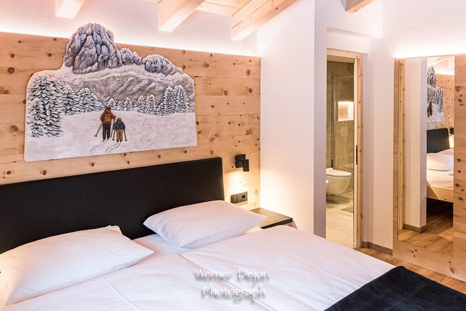 Living room, Bedroom