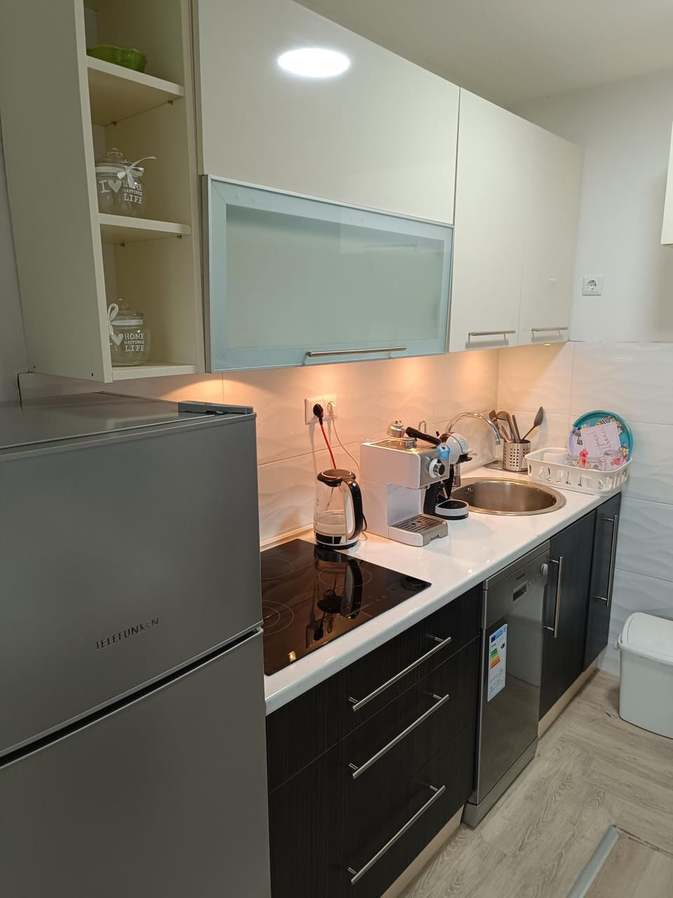 Kitchen or kitchenette, dishwasher, minibar, pet friendly, stove