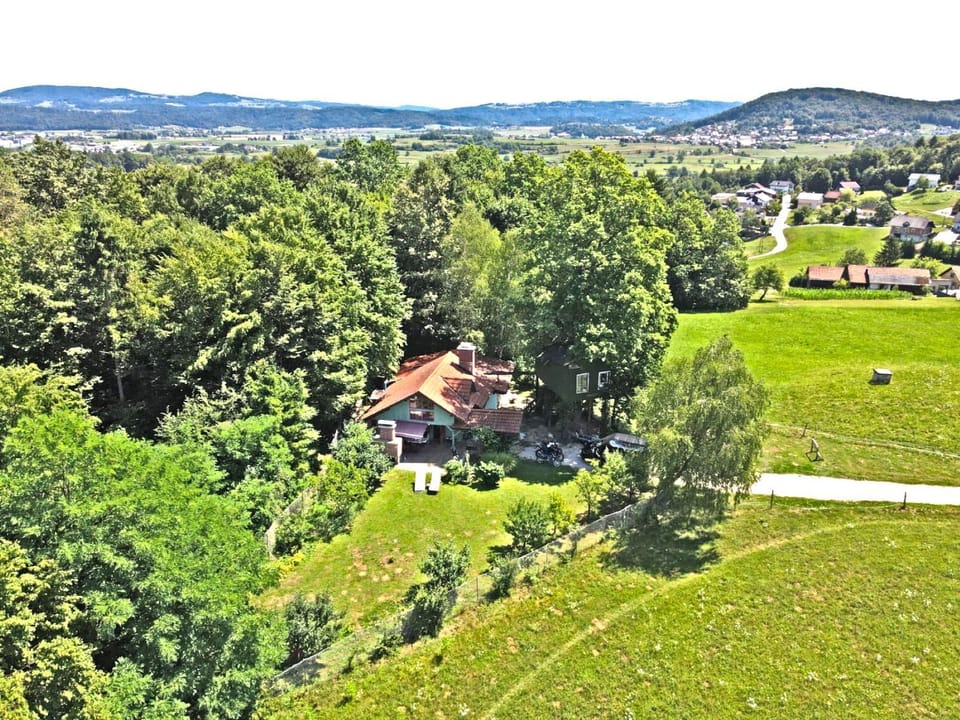 Property building, Bird's eye view