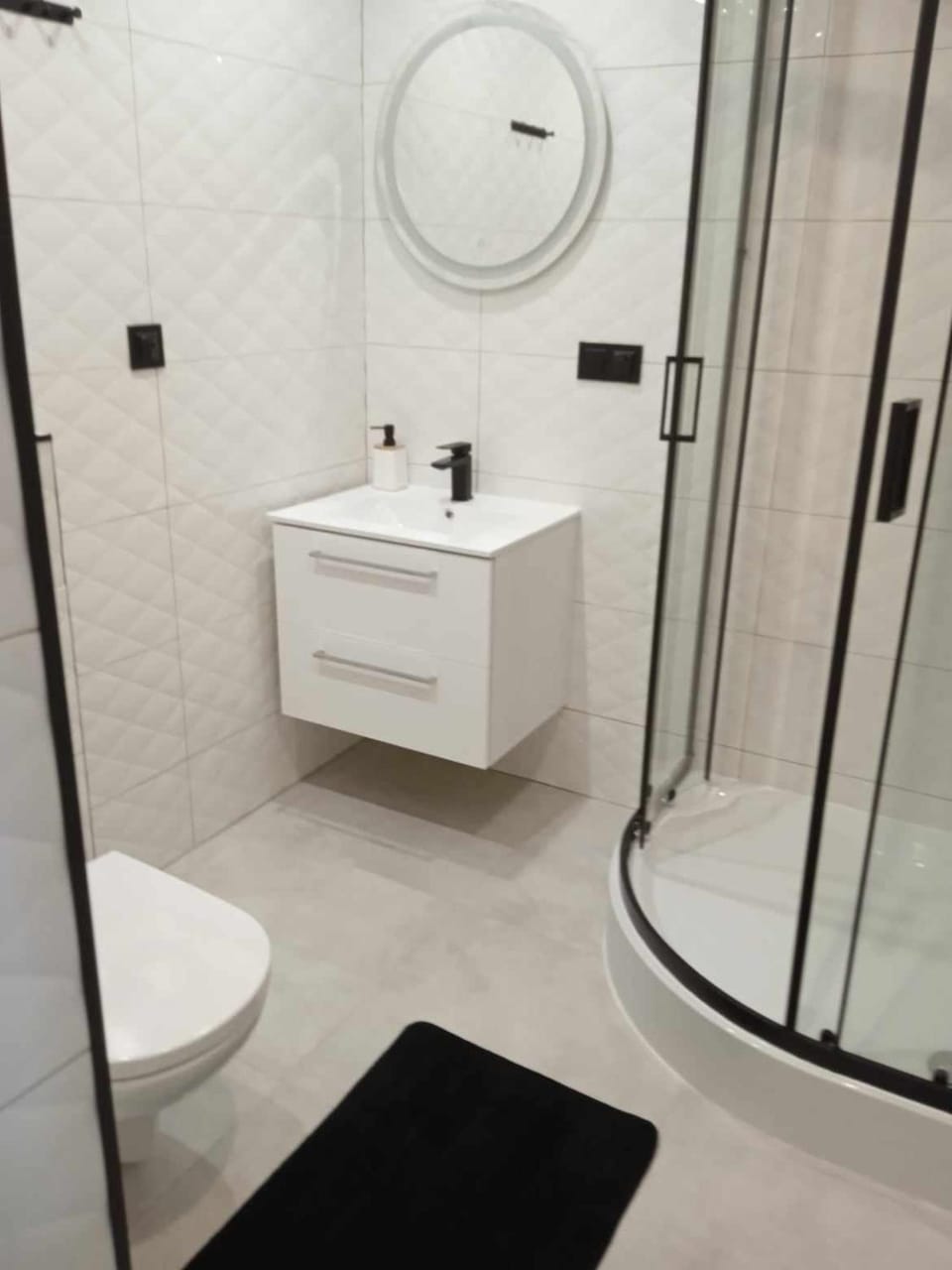 Shower, Bathroom