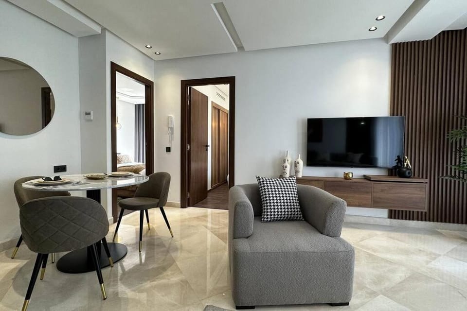 Sunny 2 Bedrooms - By AppartAli Apartment in Casablanca